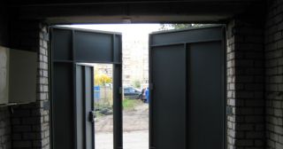 Купить гаражные ворота распашные Ишимбай, цена от 3921 руб.